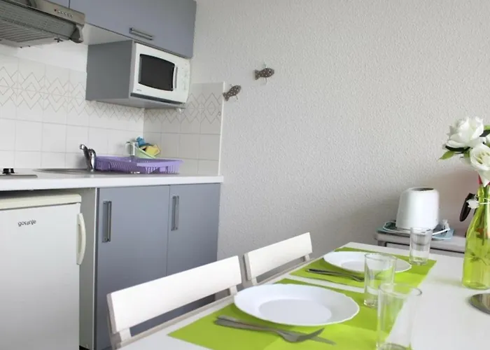 Studio Vue Port, Plage A Pied, Parking, La Rochelle - Fr-1-246-303